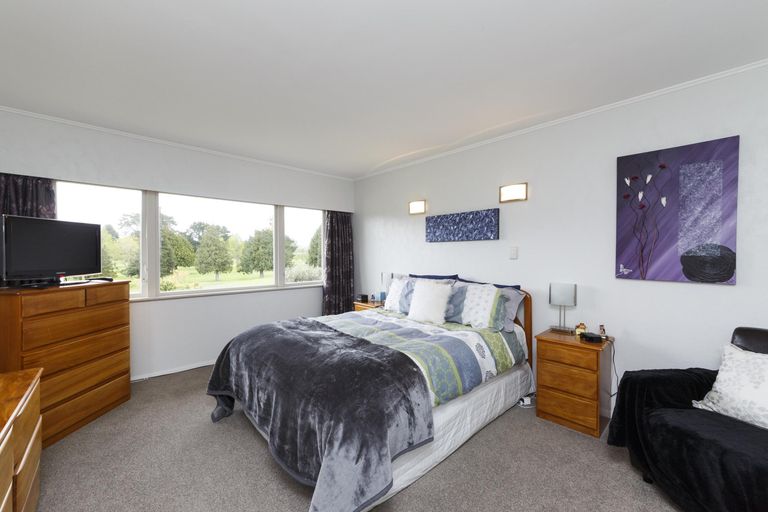 Photo of property in 10 Opawa Place, Terrace End, Palmerston North, 4410