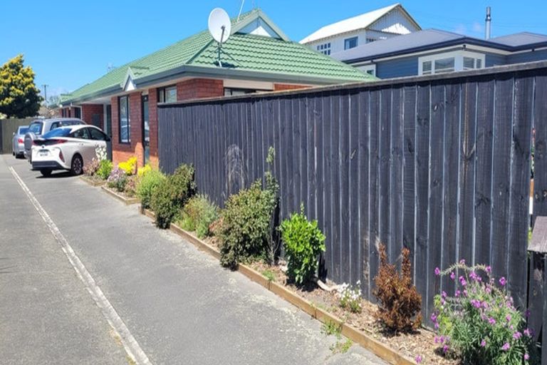 Photo of property in 1/65 Effingham Street, North New Brighton, Christchurch, 8083