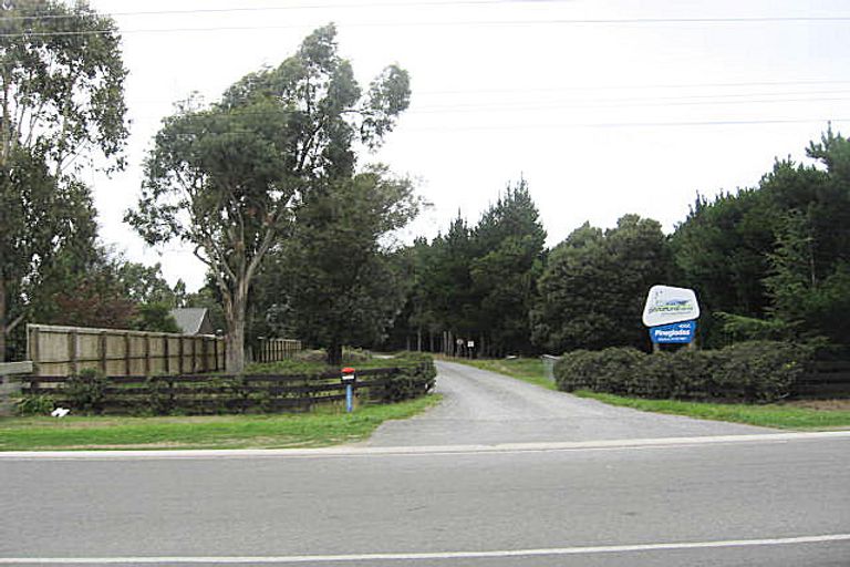 Photo of property in 135 Brookside Road, Rolleston, 7614