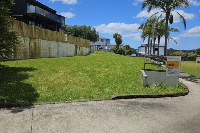 Photo of property in 18a Coutts Avenue, Paihia, 0200