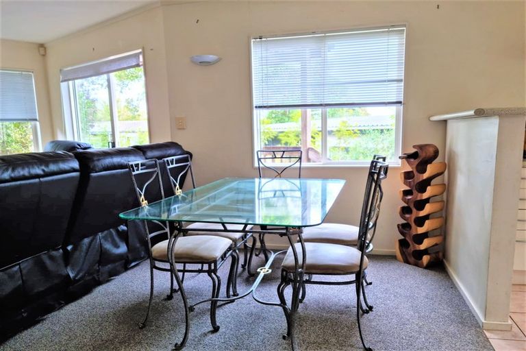 Photo of property in 3/111 Manuka Road, Bayview, Auckland, 0629