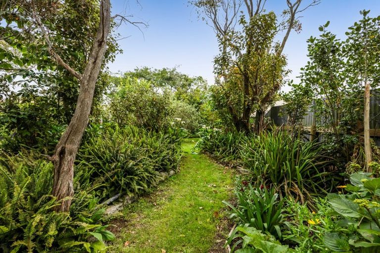 Photo of property in 6 Galt Street, Hawera, 4610