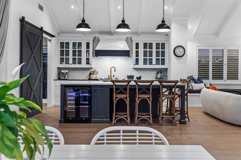 Photo of property in 6 Mollisia Lane, Papamoa Beach, Papamoa, 3118