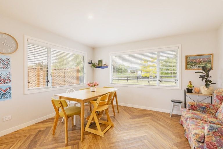 Photo of property in 16 Dee Street, Otane, 4202