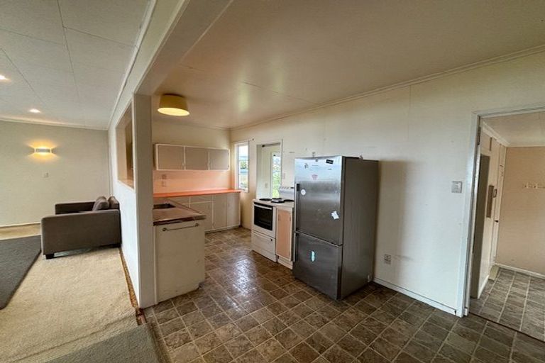 Photo of property in 65 Howard Road, Orere Point, Papakura, 2585