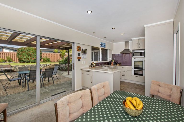 Photo of property in 4 Rugby Place, Te Kamo, Whangarei, 0112