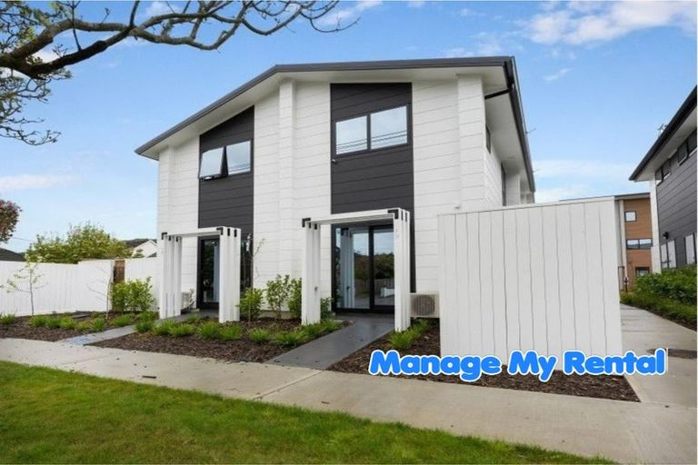 Photo of property in 2/324 Oxford Terrace, Avalon, Lower Hutt, 5011