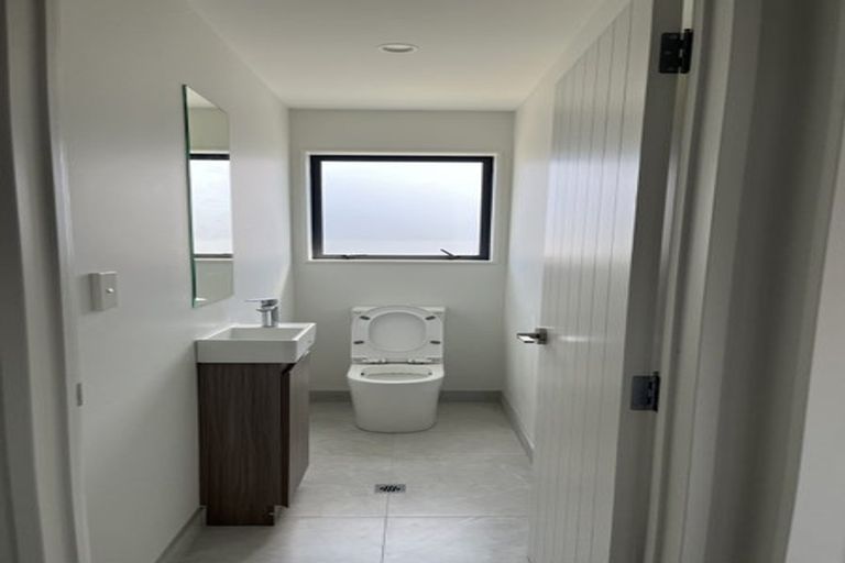 Photo of property in 3b Scotts Road, Manurewa East, Auckland, 2102