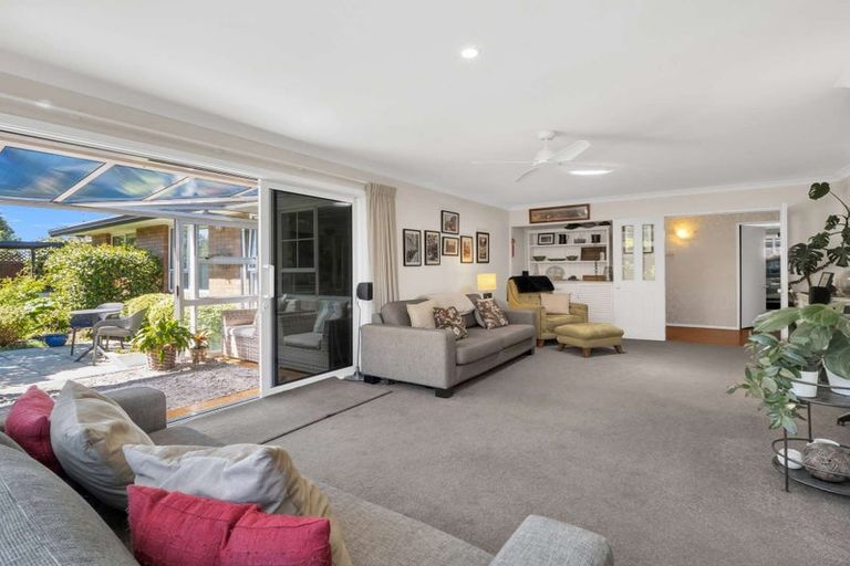 Photo of property in 4 Argo Place, Casebrook, Christchurch, 8051