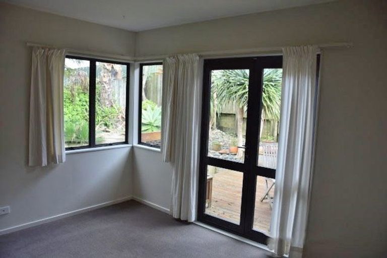 Photo of property in 50c Chorley Avenue, Massey, Auckland, 0614