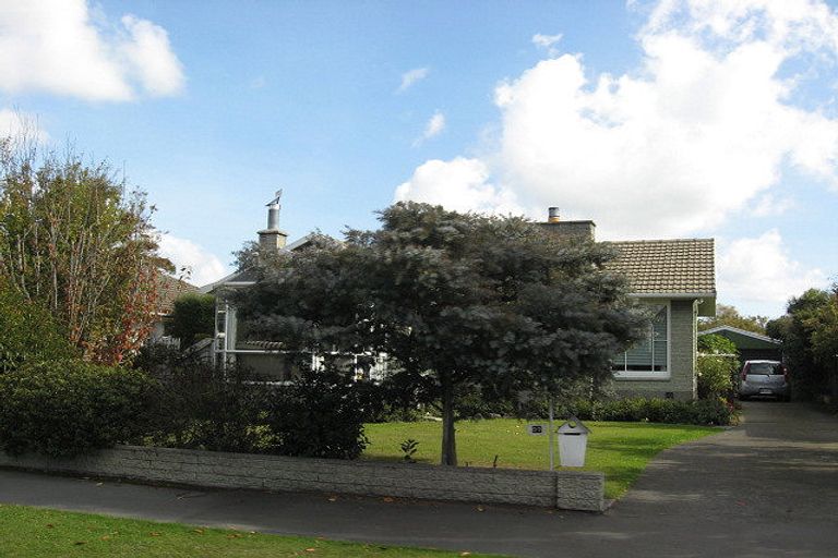 Photo of property in 57 Carruthers Street, Ilam, Christchurch, 8041