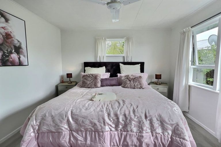 Photo of property in 51 Coventry Avenue, Tamatea, Napier, 4112