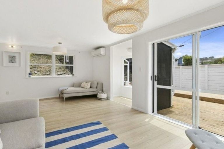 Photo of property in 101 Normandale Road, Normandale, Lower Hutt, 5010