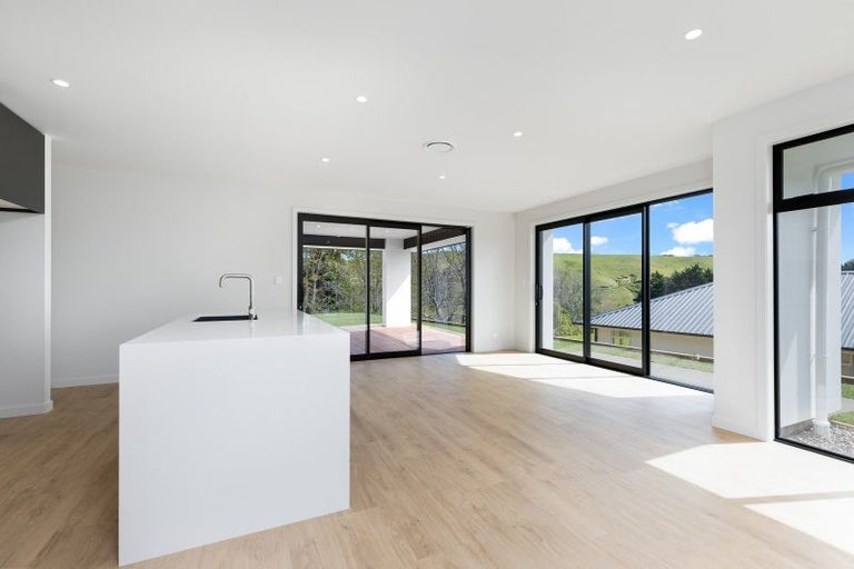 Photo of property in 86 Sunningdale Drive, Stoke, Nelson, 7011