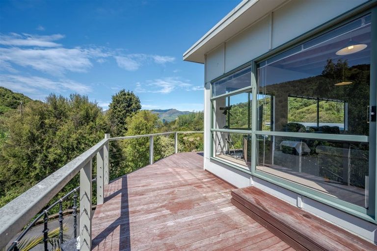 Photo of property in 37 Tikao Bay Road, Wainui, French Farm, 7582