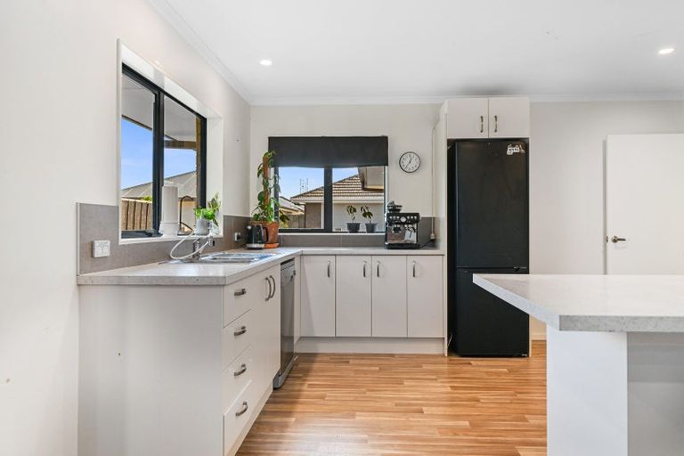 Photo of property in 121 Infinity Drive, Pegasus, 7612