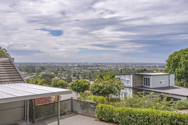 Photo of property in 36 Dyers Pass Road, Cashmere, Christchurch, 8022