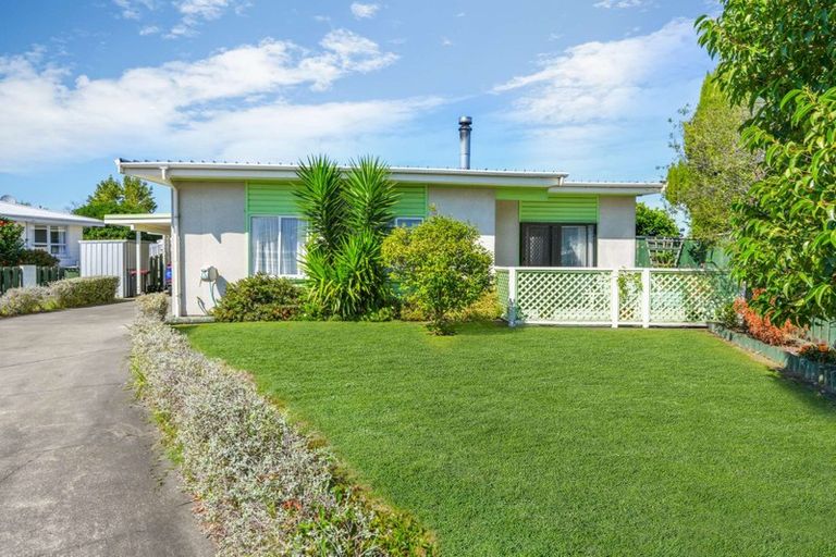 Photo of property in 9 Scarborough Road, Flaxmere, Hastings, 4120