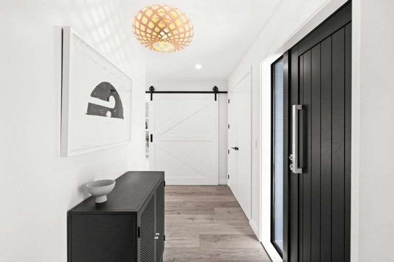 Photo of property in 11 Hurunui Drive, Te Awa, Napier, 4110