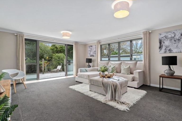 Photo of property in 15 Eton Drive, Hillcrest, Hamilton, 3216