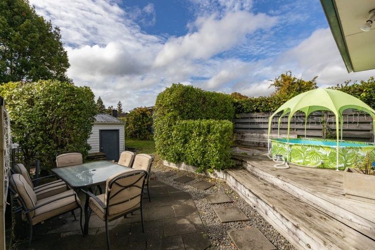 Photo of property in 1 Cedar Place, Hillcrest, Hamilton, 3216