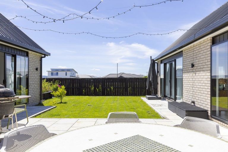 Photo of property in 107 Harakeke Drive, Wharewaka, Taupo, 3330