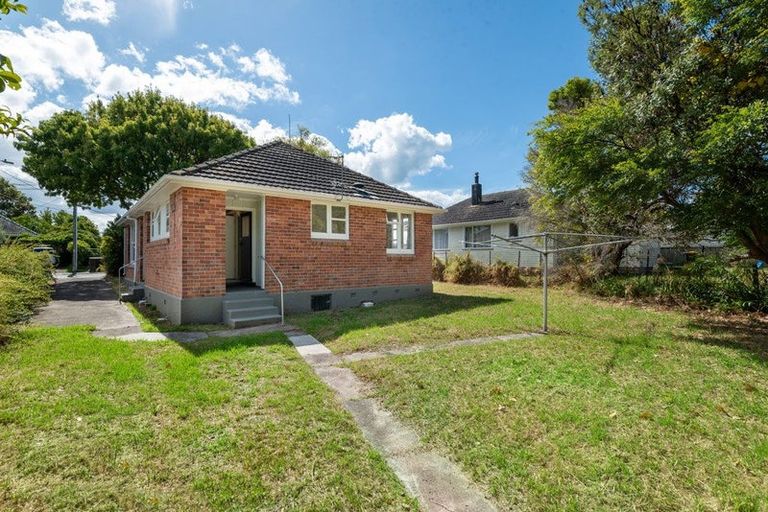 Photo of property in 59 Roberts Avenue, Bayswater, Auckland, 0622