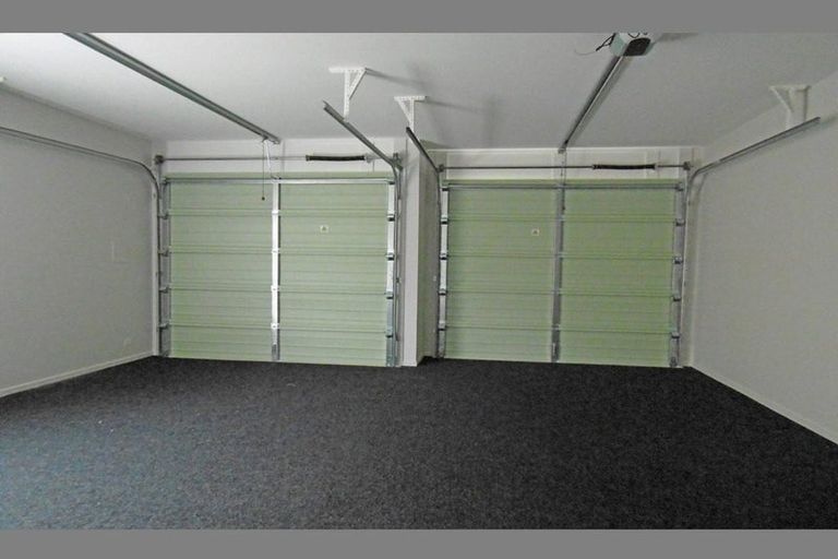 Photo of property in 24 Kaimanawa Road, Karaka, Papakura, 2113