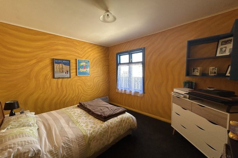 Photo of property in 7 Palm Avenue, Lyall Bay, Wellington, 6022