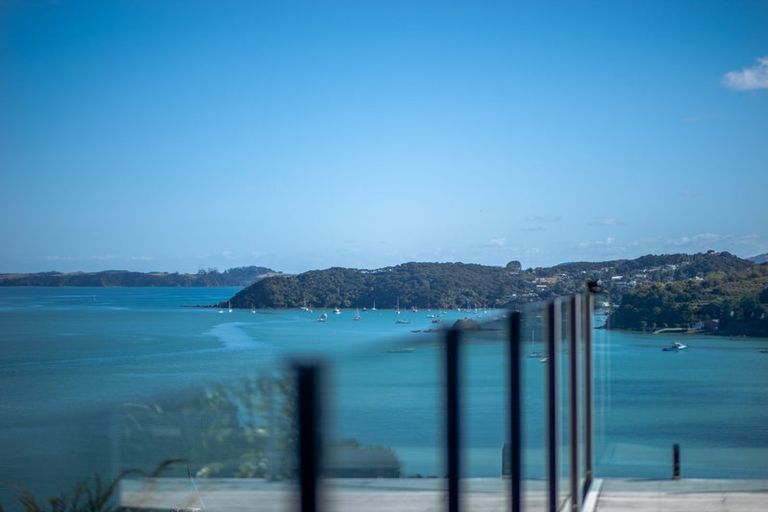 Photo of property in 180 Te Wahapu Road, Russell, 0272