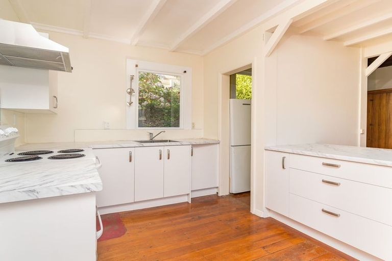 Photo of property in 32 Hereford Street, Kaikorai, Dunedin, 9010