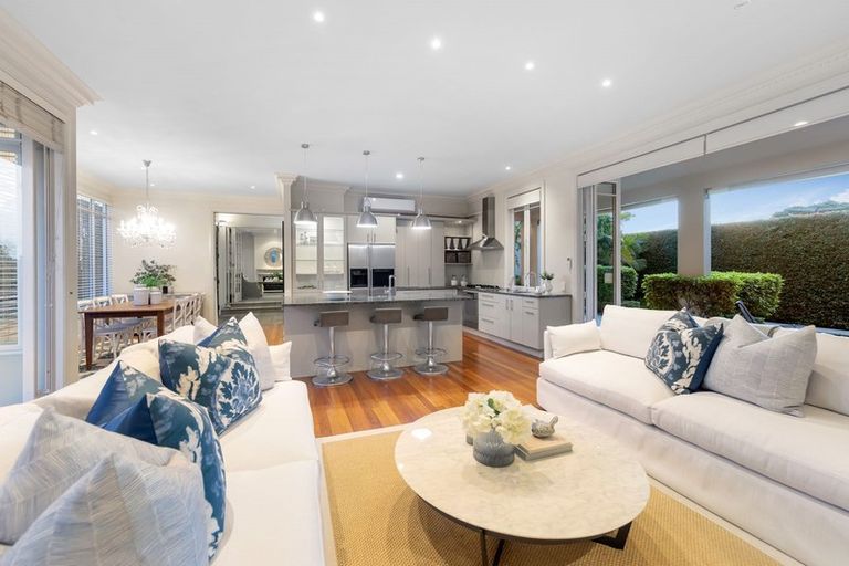 Photo of property in 26 Victoria Avenue, Remuera, Auckland, 1050