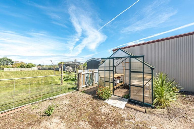 Photo of property in 59 Hussey Street, Waverley, 4510