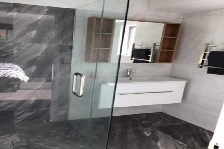 Photo of property in 5 Gladys Place, Levin, 5510