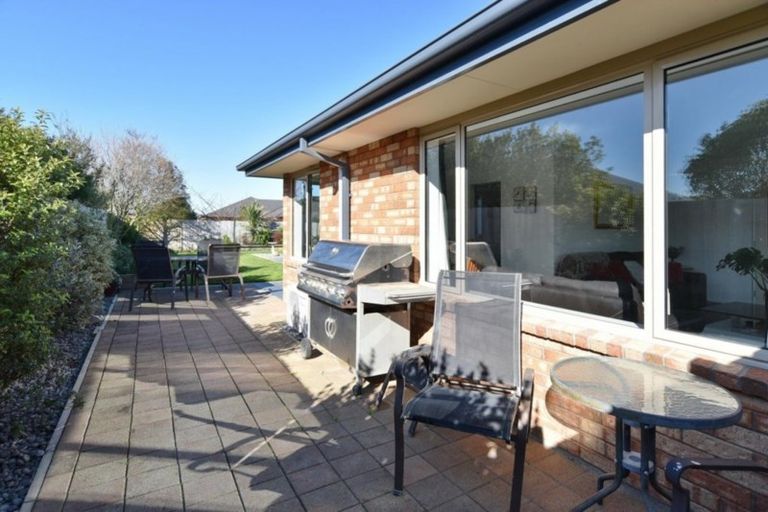 Photo of property in 92 Charles Street, Rangiora, 7400