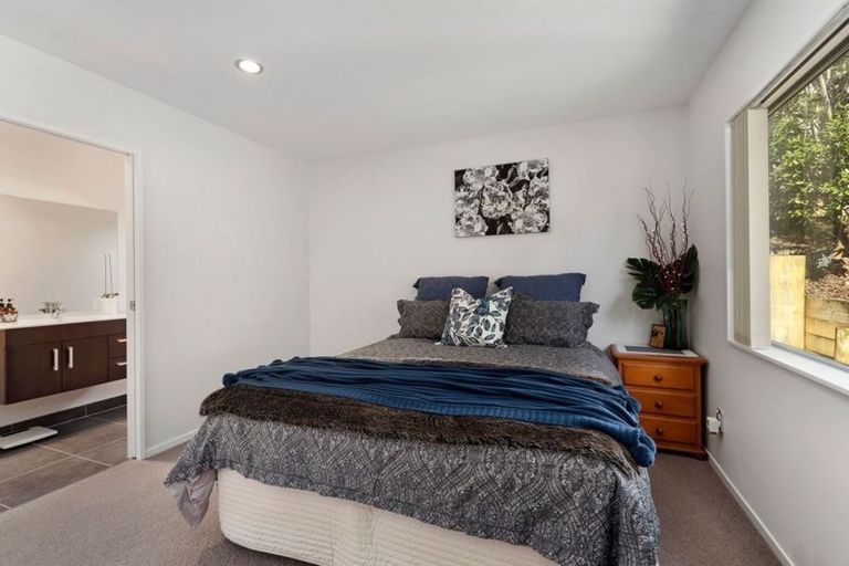 Photo of property in 118c Coronation Road, Hillcrest, Auckland, 0627