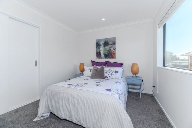 Photo of property in 166b Ennis Avenue, Pakuranga Heights, Auckland, 2010