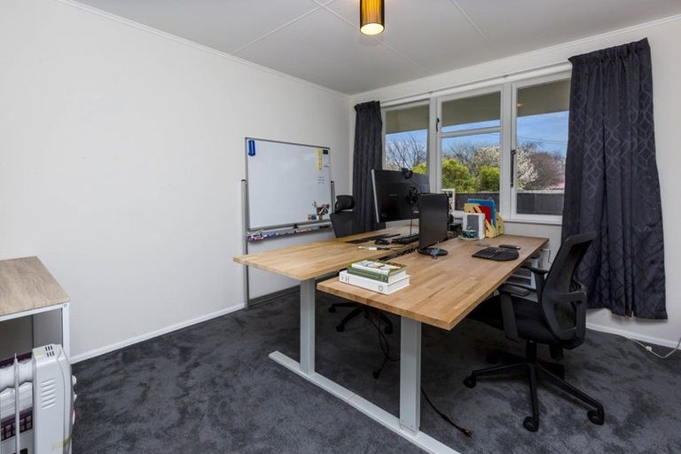 Photo of property in 16a Maher Street, Elderslea, Upper Hutt, 5018