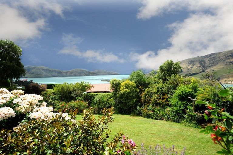 Photo of property in 15 Te Ra Crescent, Diamond Harbour, 8972