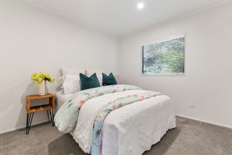 Photo of property in 2/51 John Gill Road, Shelly Park, Auckland, 2014