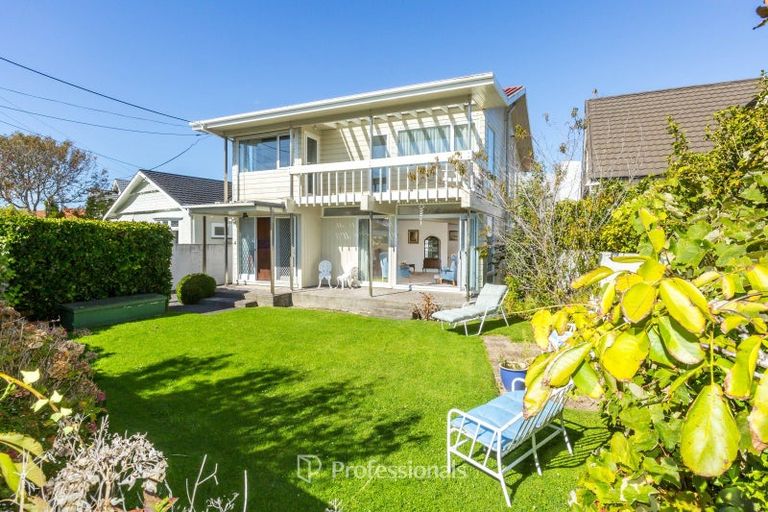 Photo of property in 4 Penrose Street, Woburn, Lower Hutt, 5010