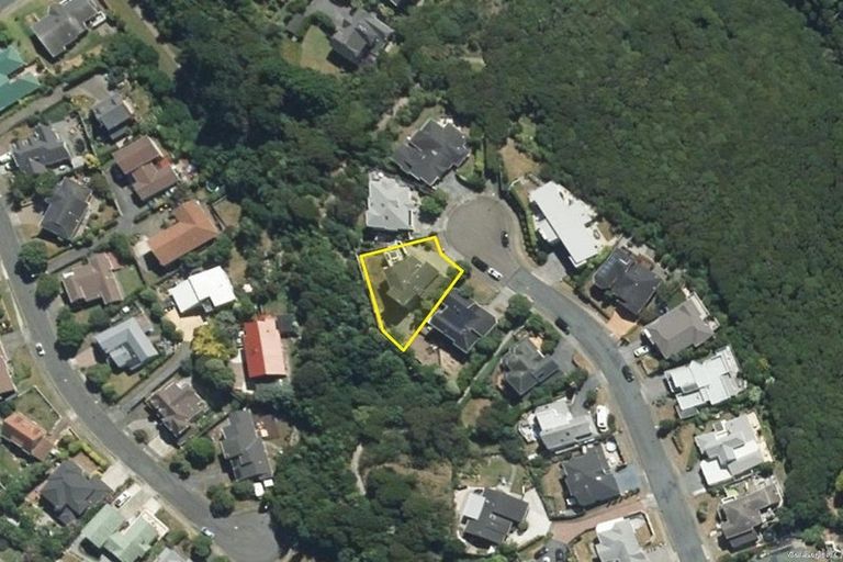 Photo of property in 17 Dornoch Place, Papakowhai, Porirua, 5024