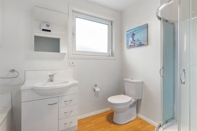 Photo of property in 5 Chedworth Avenue, Bishopdale, Christchurch, 8053