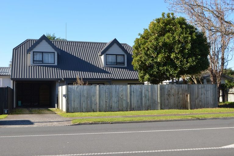 Photo of property in 127a Otumoetai Road, Brookfield, Tauranga, 3110