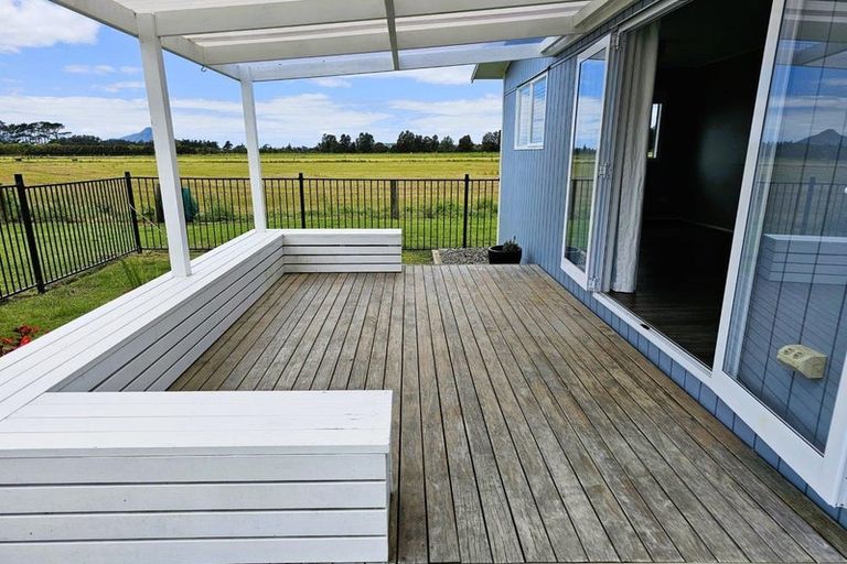 Photo of property in 735 One Tree Point Road, Ruakaka, 0171