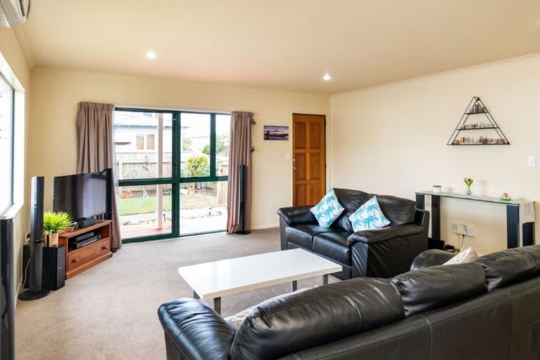 Photo of property in 45a Taradale Road, Marewa, Napier, 4110