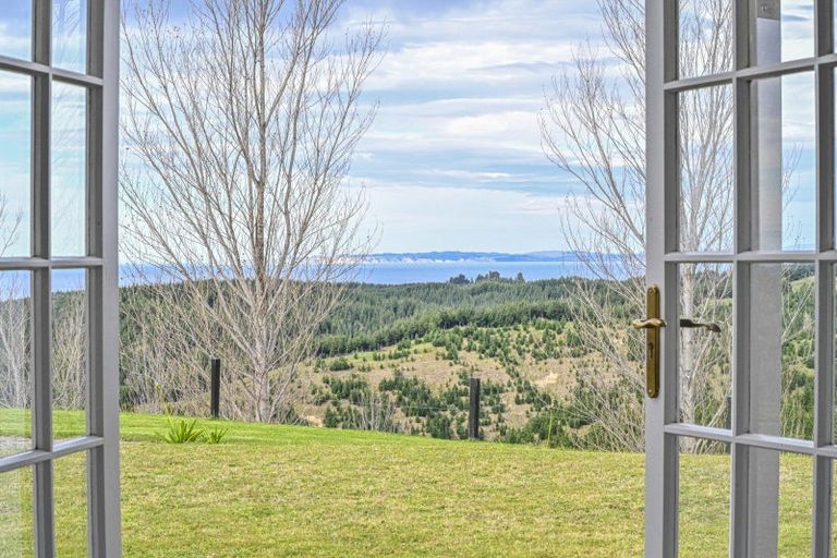 Photo of property in 438 Aropaoanui Road, Tangoio, Napier, 4181