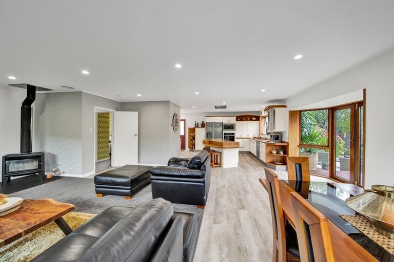 Photo of property in 20 Patterson Road, Hurworth, New Plymouth, 4371