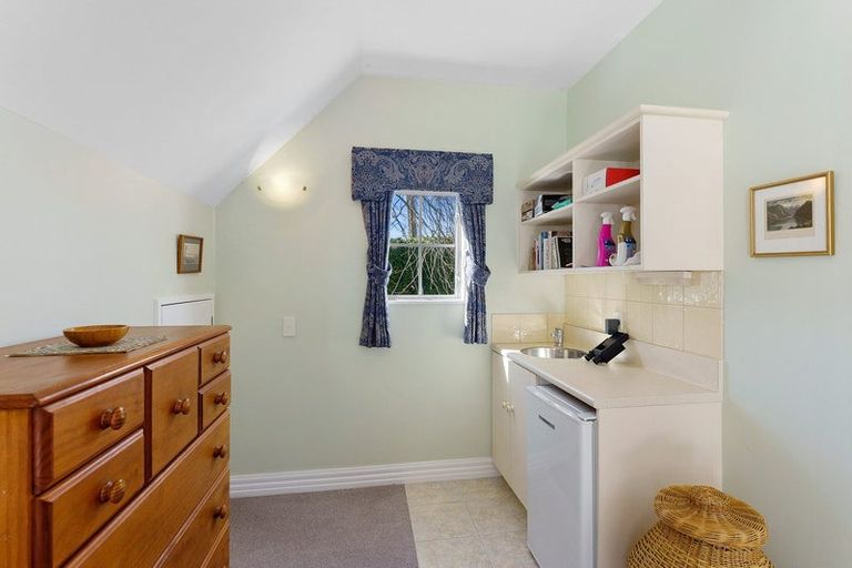Photo of property in 42 Wi Tako Street, Manakau, Levin, 5573
