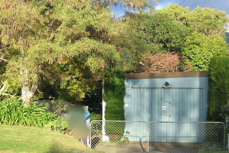 Photo of property in 16 Moana Road, Paraparaumu, 5032